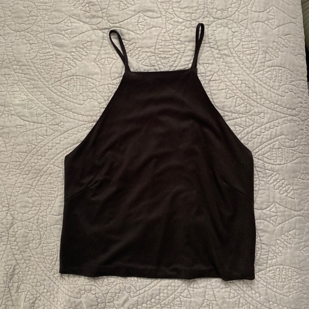 Black cropped tank with open back